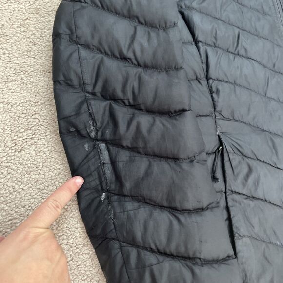 North Face Down Puffer Jacket Womens XS 800 Black Hooded Minimalist Lightweight - Picture 2 of 9